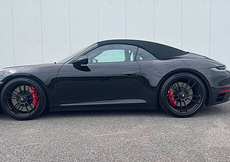 Porsche 992 911 GTS Cabrio NP: 195.000 € Garant. 03/27