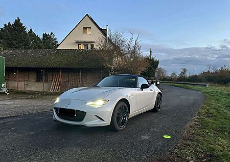 Mazda MX-5 SKYACTIV-G 160 Exclusive-Line