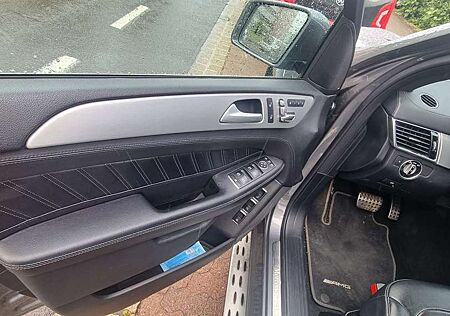 Mercedes-Benz GLS 350 d 4Matic 9G-TRONIC AMG Line