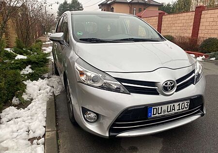 Toyota Verso 1.6 D-4D 7-Sitzer Start/Stop Skyview Edition