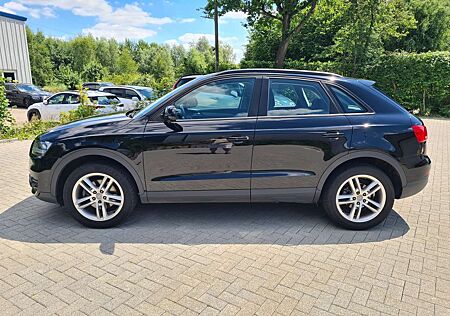 Audi Q3 Diesel 2.0 TDI Navi Klimaautomatik