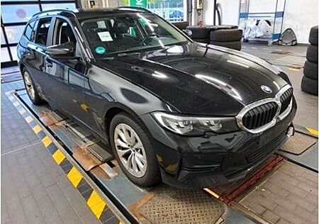 BMW 318 i Advantage Aut/Navi/Sitzheizung/Tempomat