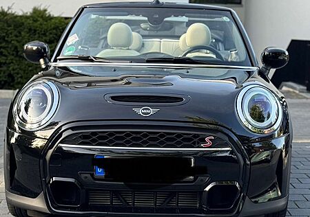 Mini Cooper S Cabrio Aut. Yours Trim