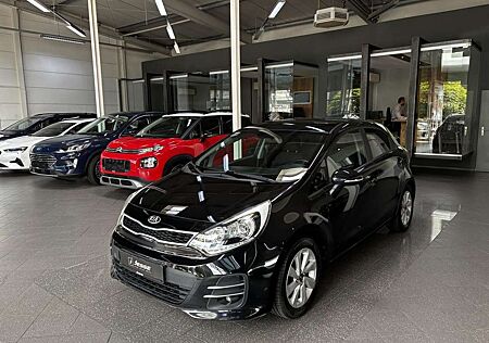 Kia Rio 1.4 Dream Team Navi Klima R.Cam