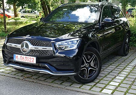 Mercedes-Benz GLC 300 de 4Matic*AMG*AHK*KAMERA*AKUSTIKGLAS