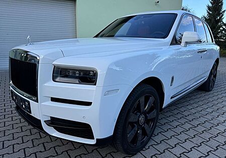 Rolls-Royce Cullinan Mandarin TV Bespoke HUD 360° Panorama