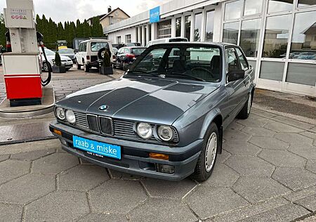 BMW 318 i Coupe