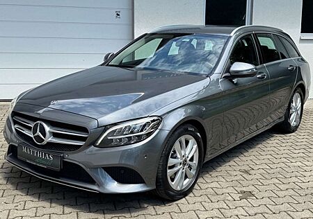 Mercedes-Benz C 220 d T 194 PS/LED/AHK/Navi/Kamera/Abstand/Szh