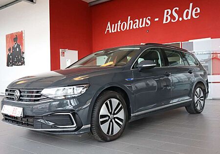 VW Passat Variant Volkswagen GTE DSG Kamera AHK LED 1Hand