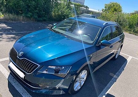 Skoda Superb Combi Style 1.5TSI ACC/Kamera/Standheizun