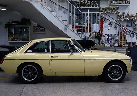 MG MGB -GT