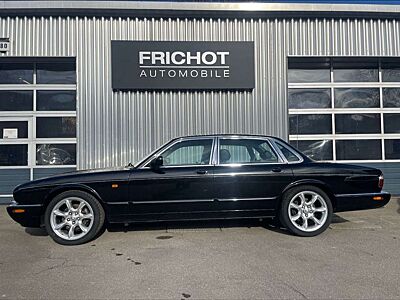 Jaguar XJ8 4.0