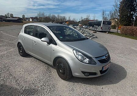 Opel Corsa D Innovation Tempomat-Shz-Lenkradheizung
