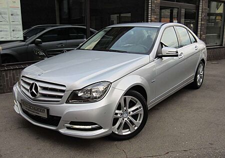 Mercedes-Benz C 180 Avantgarde/PDC/AHK/Navi/Sitzh/Spiegelpaket