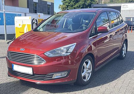 Ford Grand C-Max Titanium