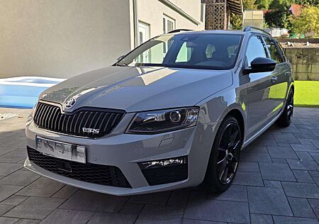 Skoda Octavia 2.0 TDI RS, DSG, Navi, Spurhalte, Abstand