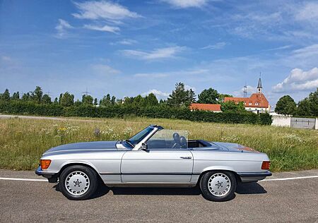 Mercedes-Benz 280 SL R107 Leder Hardtop