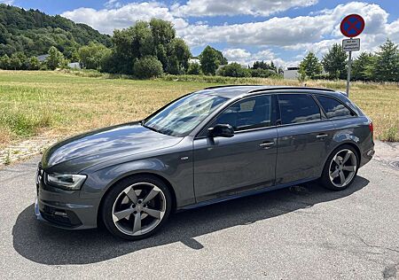 Audi A4 Avant 3.0 TDI DPF quattro S tronic line Sportpaket