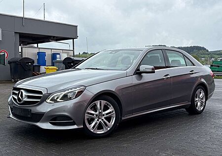 Mercedes-Benz E 220 Lim. Leder Navi Xenon Sitz.H PDC Automatik