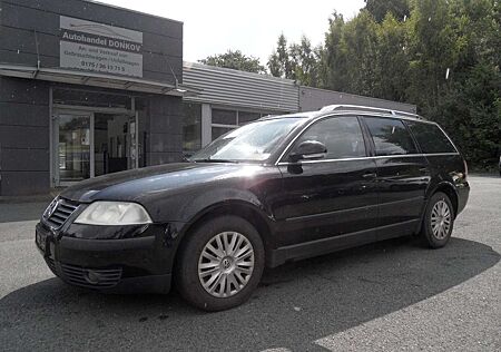 VW Passat Variant Volkswagen Trendline AHK