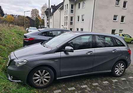 Mercedes-Benz B 180 B-Klasse+(BlueEFFICIENCY)