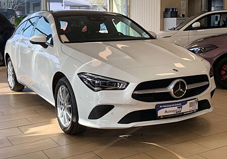 Mercedes-Benz CLA 250 e Pano. LED Navi PDC SHZ