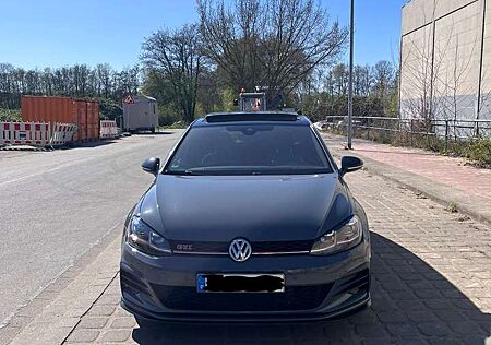 VW Golf GTI Volkswagen TCR 2.0 TSI OPF DSG
