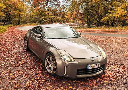 Nissan 350Z gebraucht kaufen Nissan 350Z Coupé VQ35HR 340 PS Invidia V1 BilsteinB16