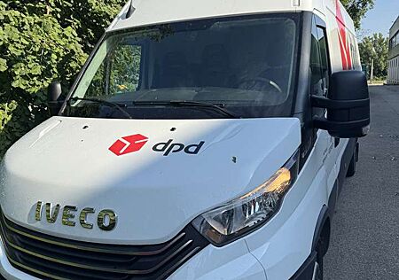 IVECO Daily 35 S 14A8 D Automatik Klima TÜV
