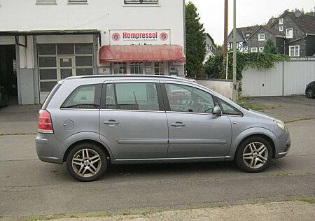 Opel Zafira 2.2 Edition