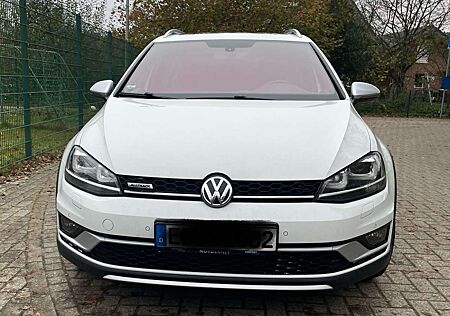 VW Golf Volkswagen Alltrack 2.0 TDI 4Motion BlueMotion Techn DSG