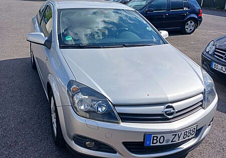 Opel Astra gtc 1.6 16v cupe