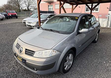 Renault Megane Stufenheck 1.6 Confort Dynamique