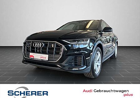Audi Q8 55TFSI/quattro/tiptronic/ Sounds