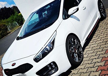 Kia Cee'd Ceed / 1.6 T-GDI GT-Challenge