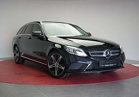 Mercedes-Benz C 300 de T 9G-Tronic Navi/Distronic/Kamera/Lane/