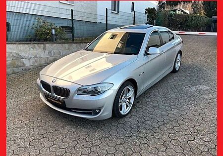 BMW 530 Baureihe 5 Lim. d Head-Up Display