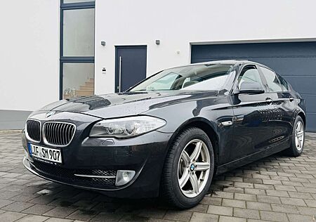 BMW 523 Standhzg., Schiebedach, Leder, Head-Up, Navi-Prov.