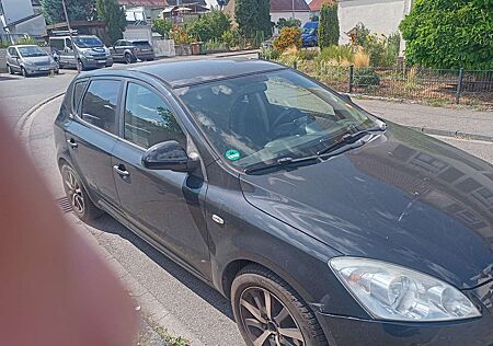 Kia Cee'd Ceed / Ceed 1.4 CVVT LX