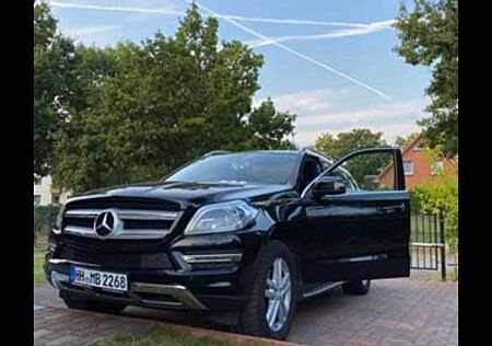 Mercedes-Benz GL 350 BlueTEC 4Matic 7G StandHeizung Panorama Navigation