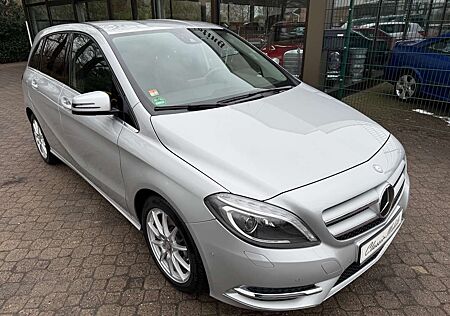 Mercedes-Benz B 250 *nur 32 TKM!*1.Hand*Automatik*Navi*Kamera*Bi-Xenon