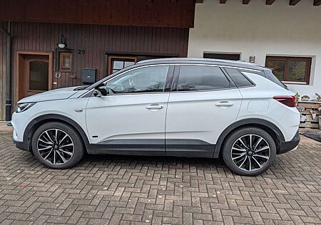 Opel Grandland X Ultimate Plug-in-Hybrid