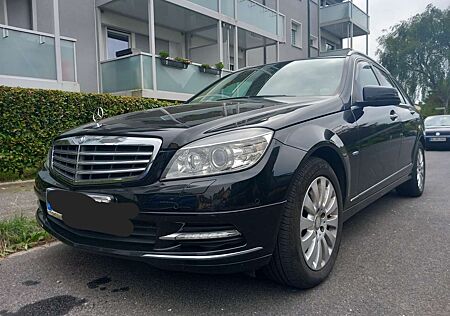 Mercedes-Benz C 200 C 250 CDI T Model Blue Efficient