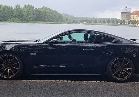 Ford Mustang 5.0 Ti-VCT V8 GT