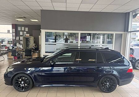 BMW 530 i xDrive Touring Auto M-Sport Pano Top-Zusta