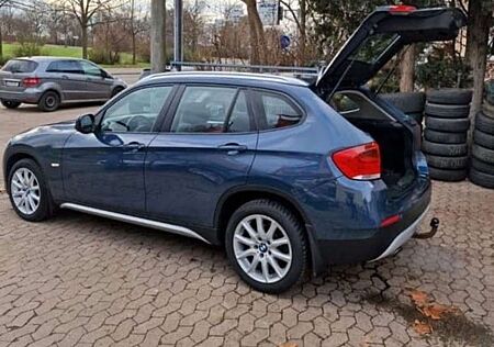 BMW X1 sDrive18i Automatik