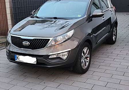 Kia Sportage 1.6 GDI 2WD Dream-Team Edition