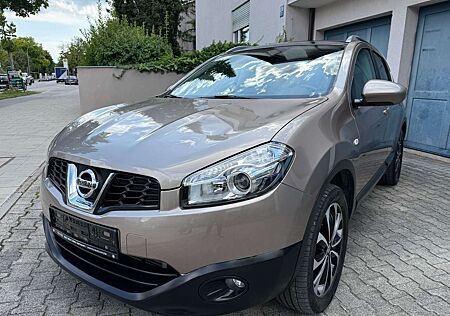 Nissan Qashqai 2.0 dCi DPF ALL-MODE 4x4 i-Way AHK-Pano-Kamera