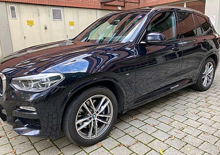 BMW X3 M X3 xDrive 3.0d M Sport Paket HUD AHK NAV SHZ SH