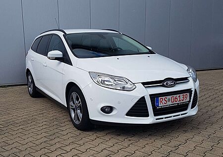 Ford Focus Turnier 1.0 EcoBoost Trend **ZAHNRIEMEN-INSP.NEU**